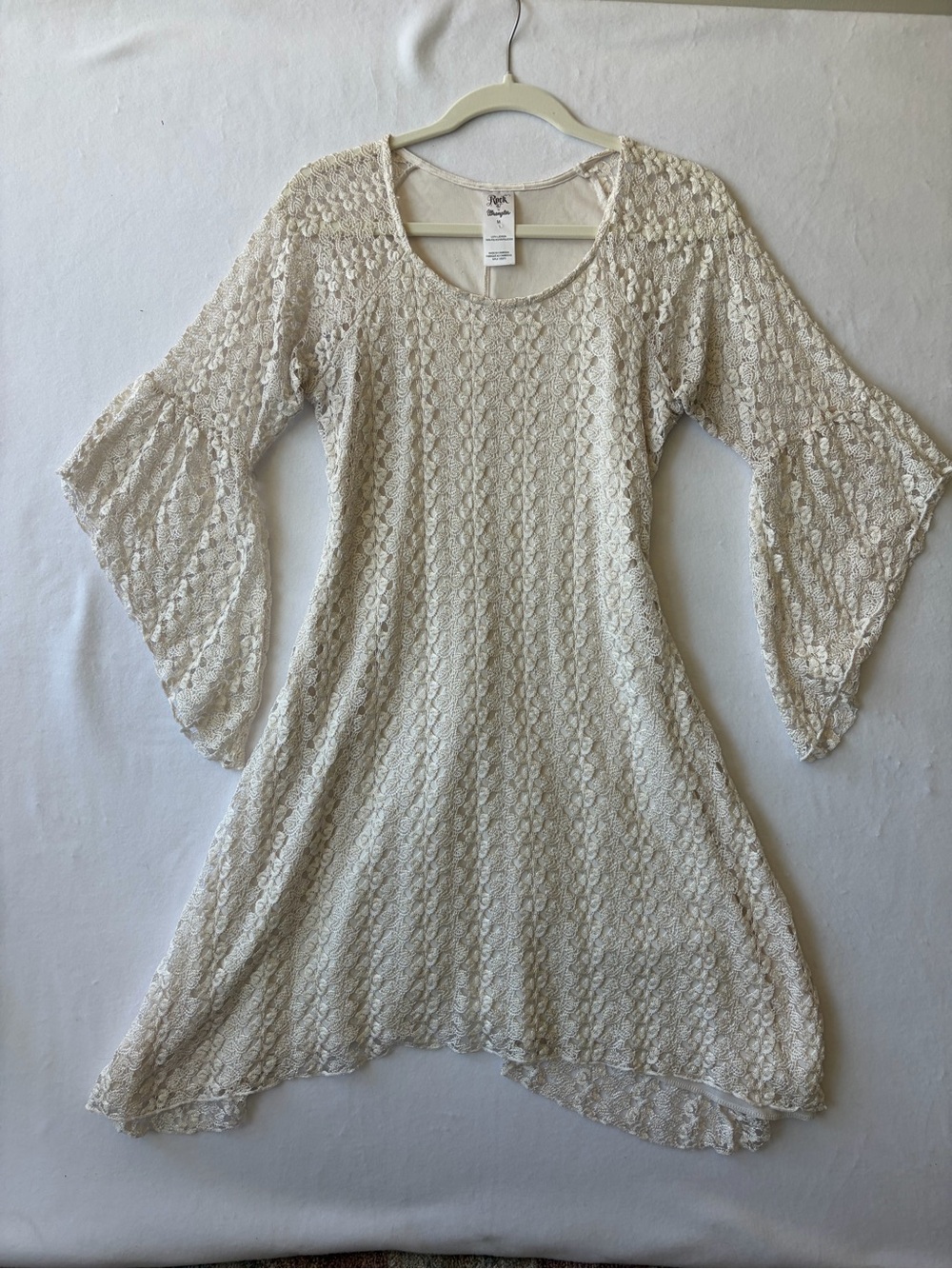 Wrangler Cream Lace Bell-Sleeve A-Line Dress